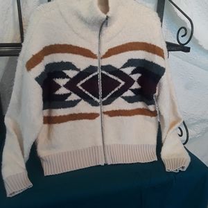 Beautiful Navajo print ski sweater